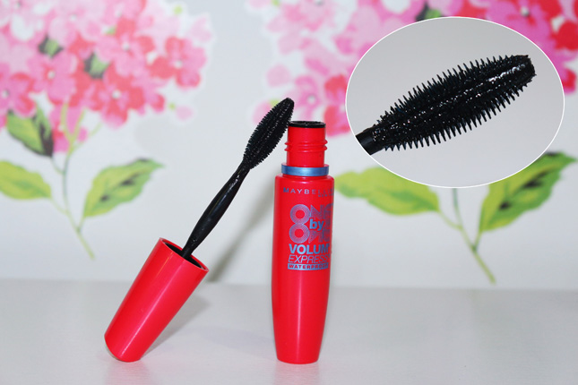 Resenha: One by One Volum Express Maybelline Waterproof