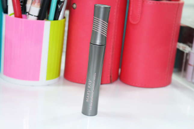Resenha: Lash Love alongadora/Lengthening Mary Kay waterproof