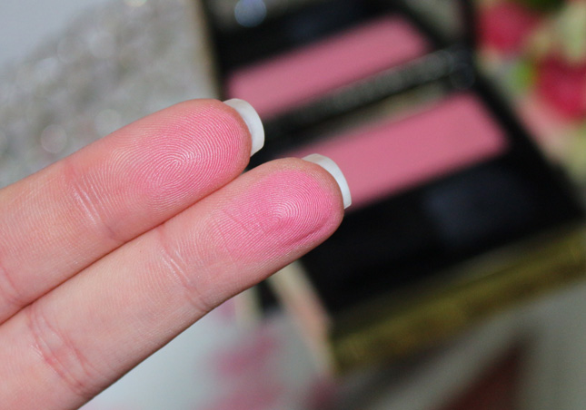 Resenha: Blush Malva bisotê Avon