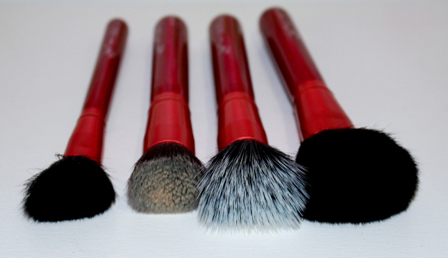 Resenha: Kit 12 pinceis Luv Beauty