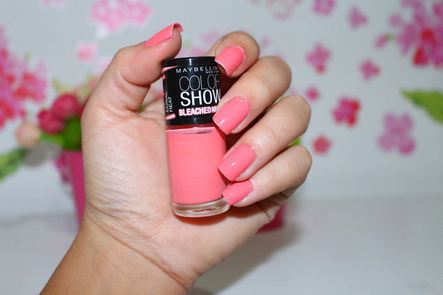 Linha Bleached Neons color show Maybelline no esmalte da semana