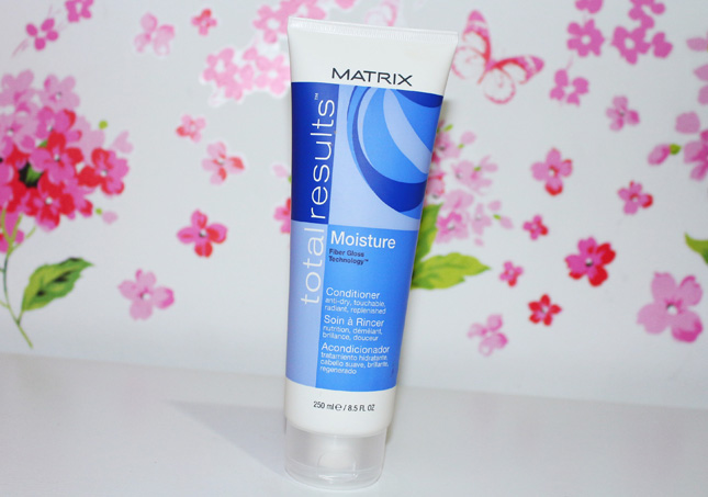 Resenha: Matrix total Results Moisture Conditioner