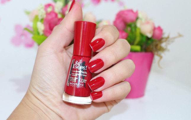 Esmalte Rouge Scarpin Bourjois: o vermelho mais lindo!