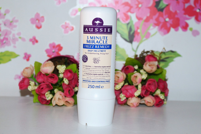 resenha Aussie 3 minutes miracle Frizz Remedy