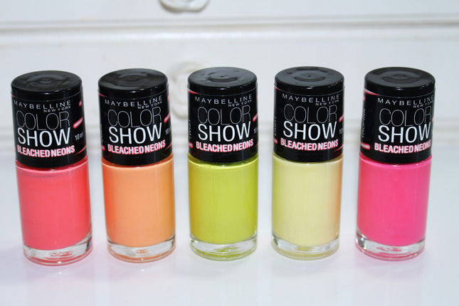 Linha Bleached Neons color show Maybelline no esmalte da semana